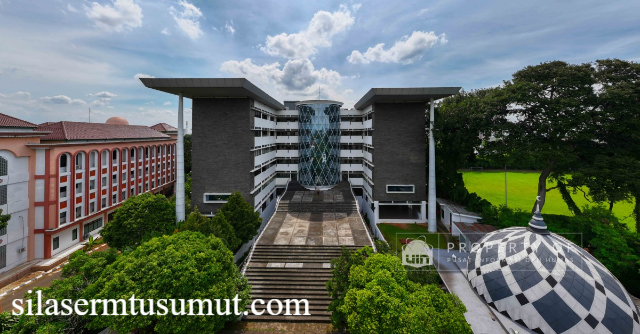 Universitas Islam Negeri (UIN)